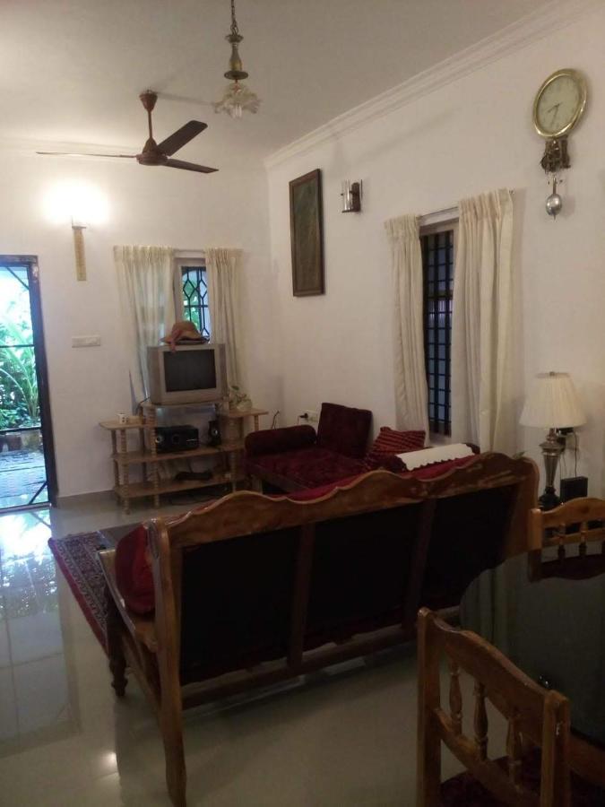 Nathans Holiday Home Kochi Exterior foto
